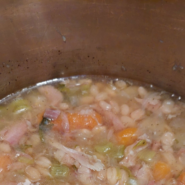 Navy Bean and Ham Soup