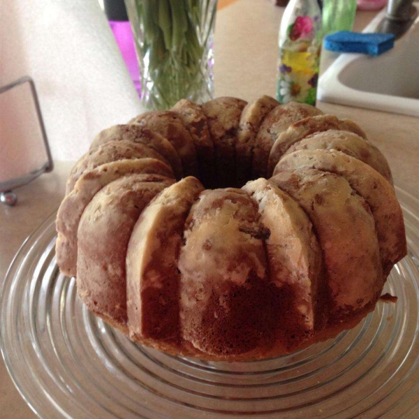 Aunt Josephine's Fresh Pear Cake