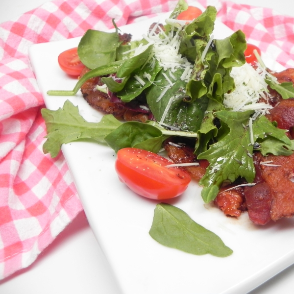 Grilled Bacon Salad with Arugula and Balsamic