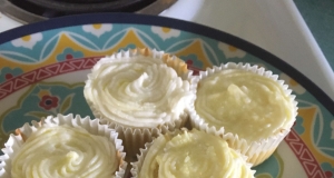 Lemon Cupcakes with Lemon Frosting