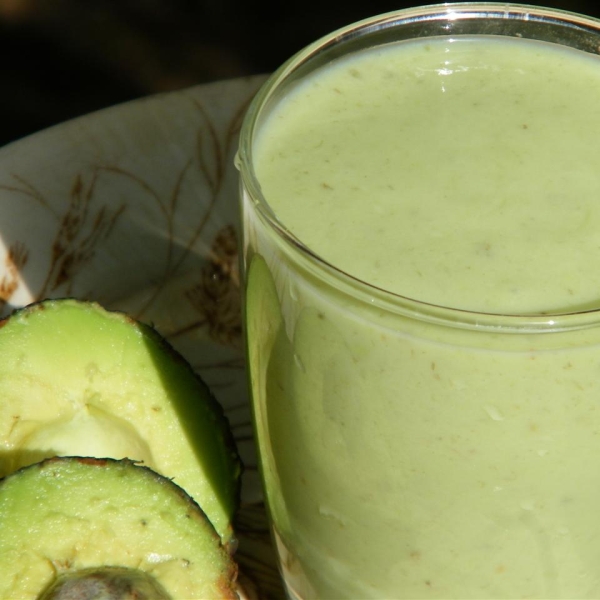 Simple Avocado Milkshake