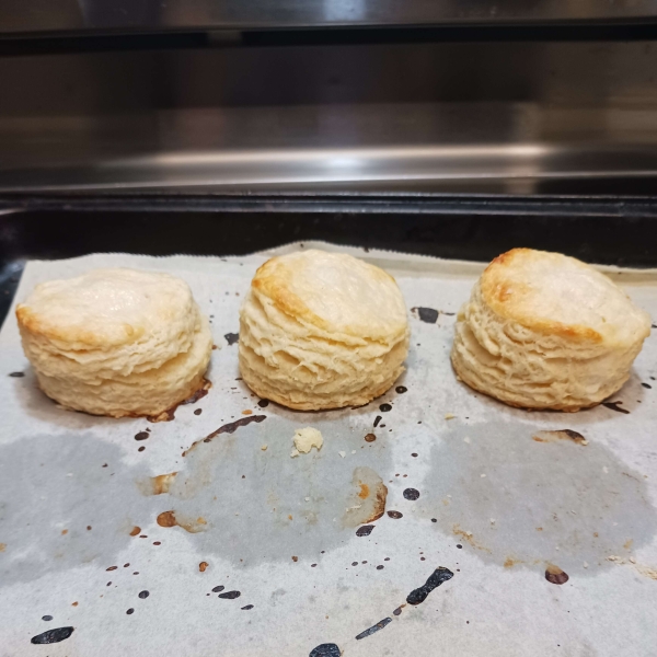 Chef John's Buttermilk Biscuits