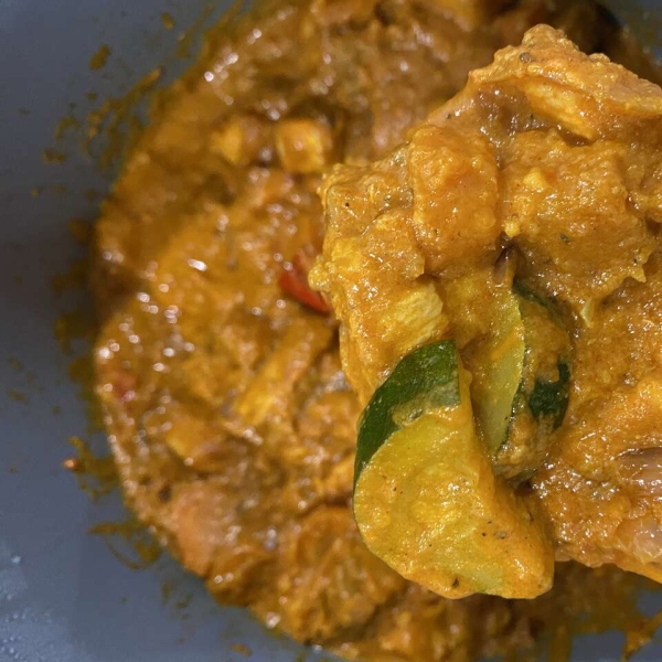 Whole30® Coconut Chicken Curry