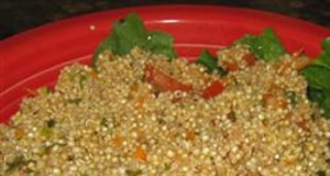 Tabbouleh Salad with Quinoa and Shredded Carrots
