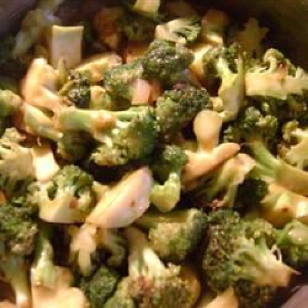 Stir-Fry Broccoli With Orange Sauce