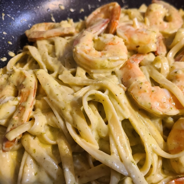 Creamy Pesto Shrimp