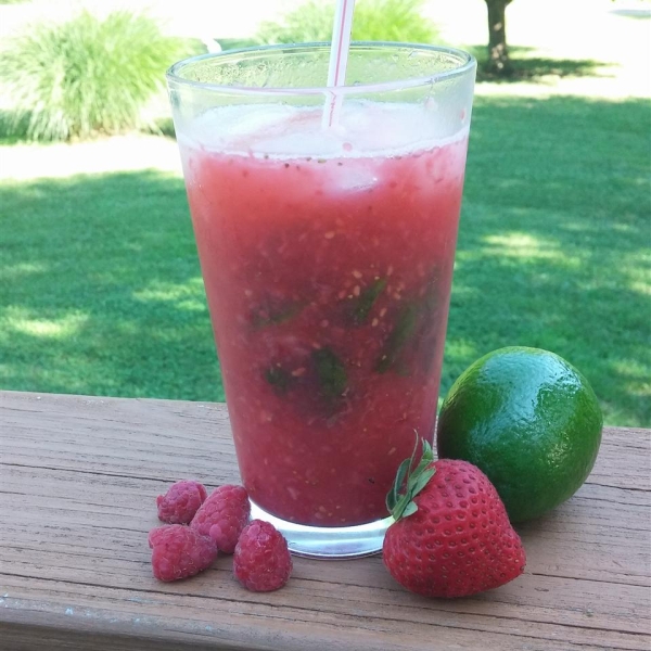 Strawberry-Raspberry Mojito