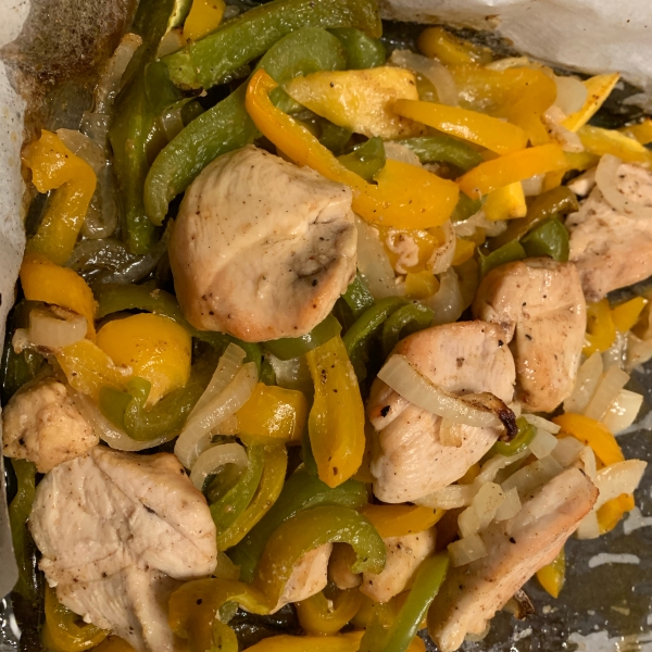 Sheet Pan Chicken Mango Fajitas