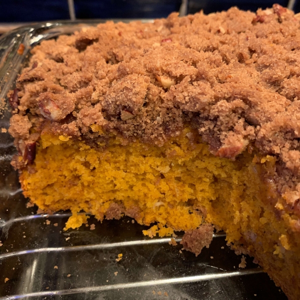 Pumpkin Streusel Coffee Cake