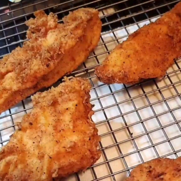 Millie Pasquinelli's Fried Chicken