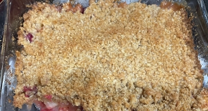 Apple, Cranberry, and Pear Crisp