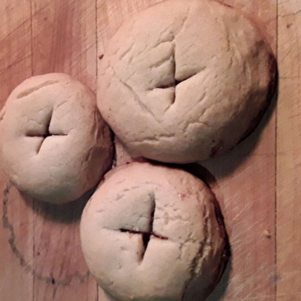Granny's Strawberry Preserves-Filled Cookies