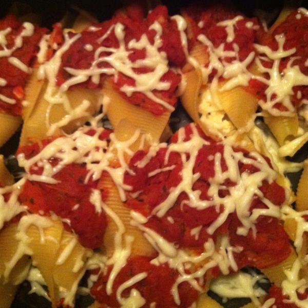 Tofu and Cheese Stuffed Shells