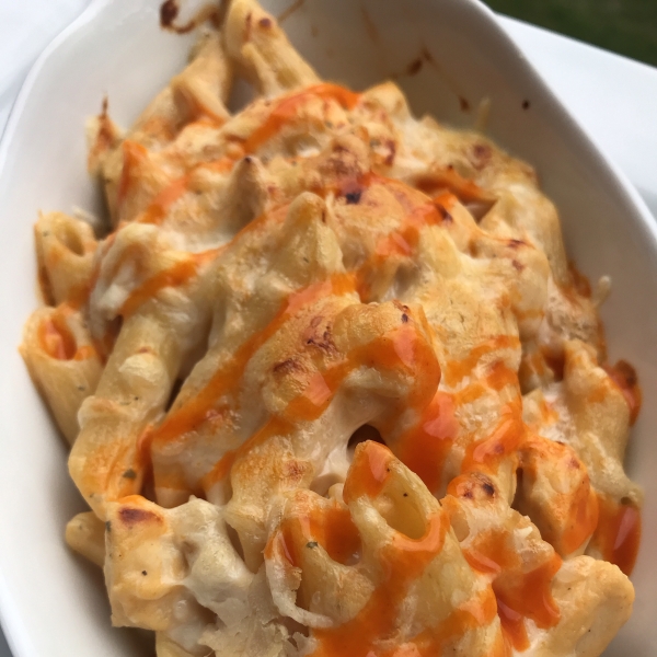 Lower-Calorie Buffalo Chicken Pasta