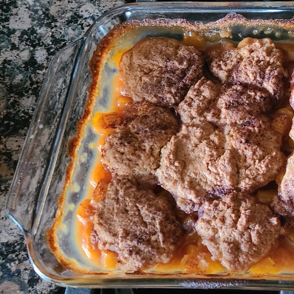 Fresh Southern Peach Cobbler