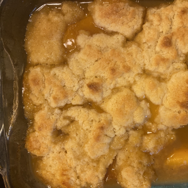 Fresh Southern Peach Cobbler