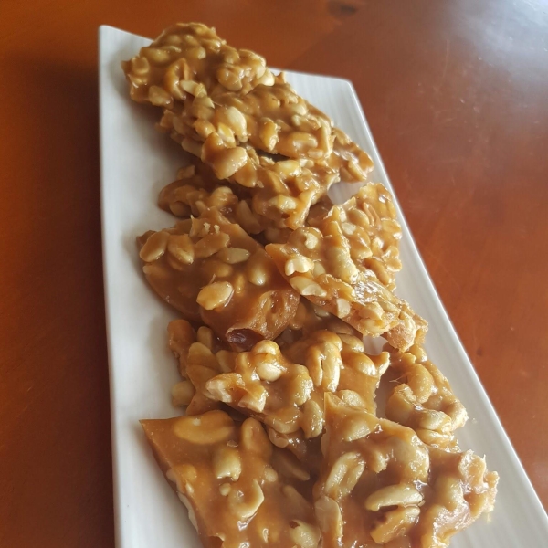 Quick and Easy Peanut Brittle