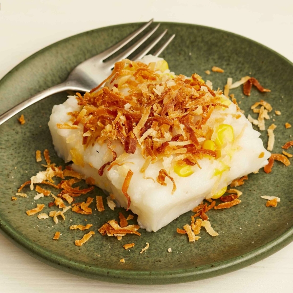 Maja Blanca (Coconut Pudding)