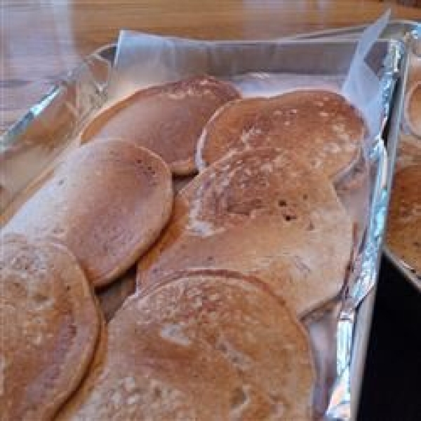 Oatmeal and Applesauce Pancakes