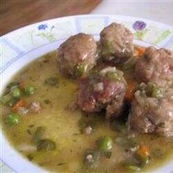 Meatball and Olive Stew (Albondigas Verdes)