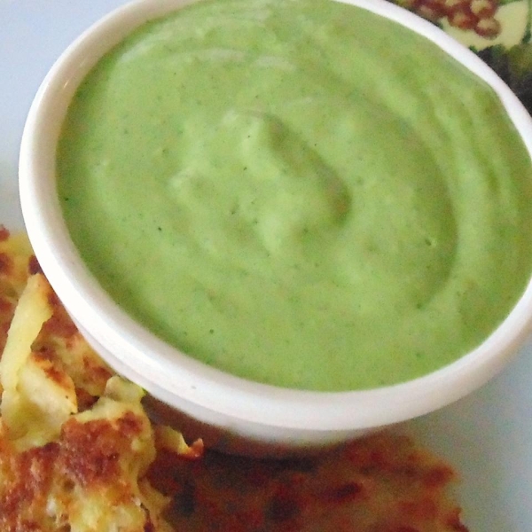 Creamy Cilantro Pesto Sauce