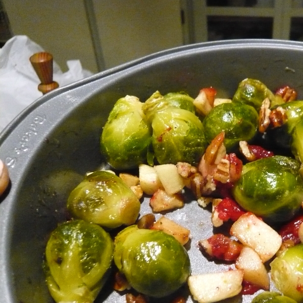 Maple-Roasted Brussels Sprouts with Apples and Cranberries