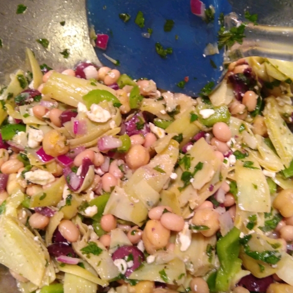 White Bean and Artichoke Salad