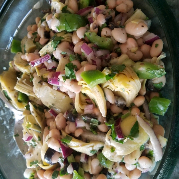 White Bean and Artichoke Salad