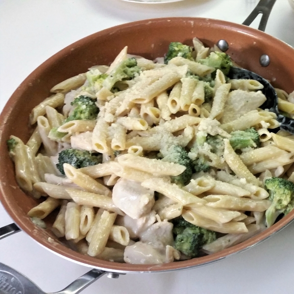 Kim's Chicken Alfredo