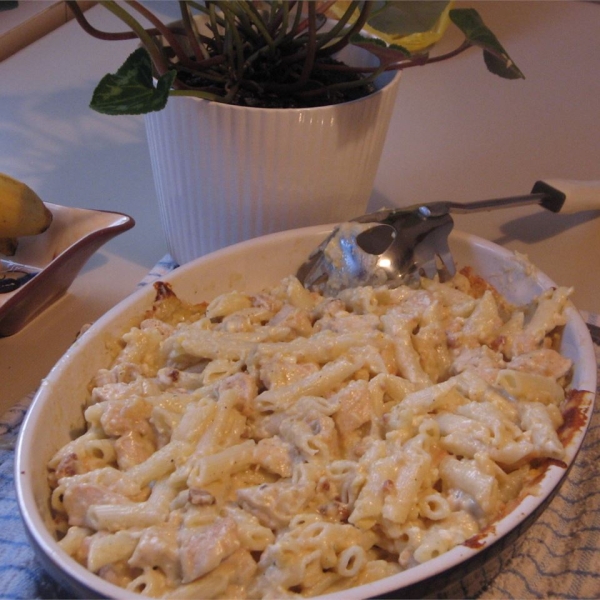 Creamy Dreamy Chicken and Spirals Casserole