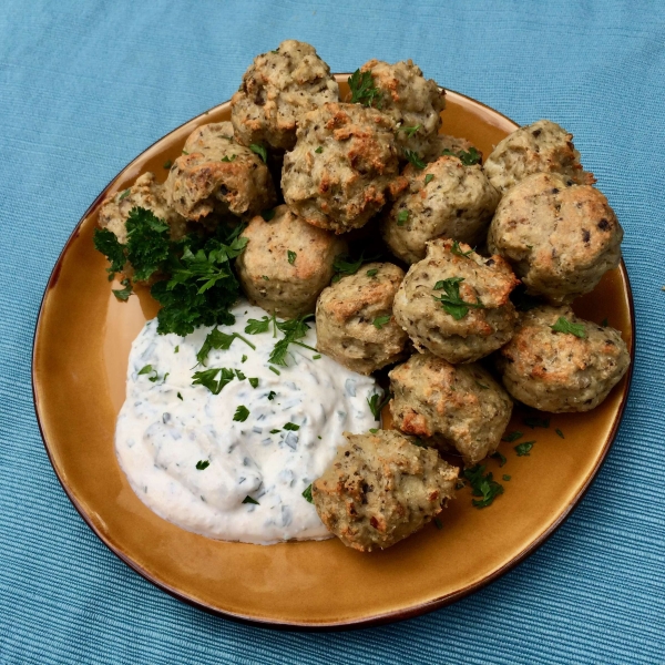 Keto Turkey Meatballs with Sour Cream-Horseradish Dip