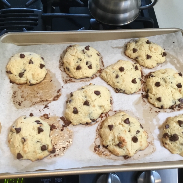 English Royalty Chocolate Chip Scones