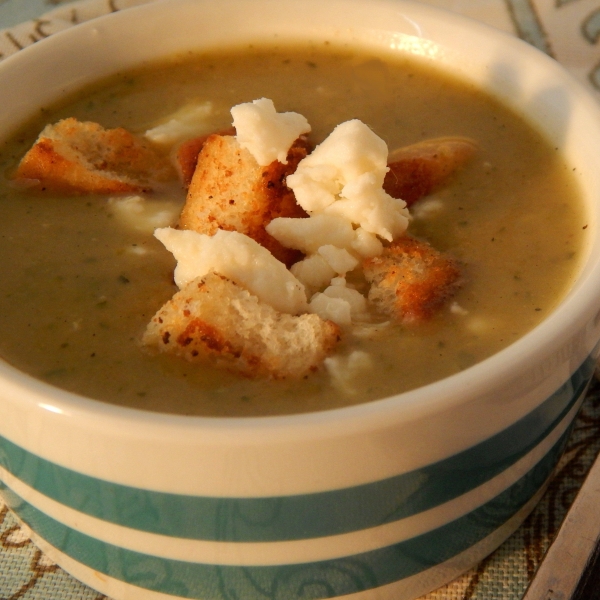 Chilled Zucchini-Leek Soup