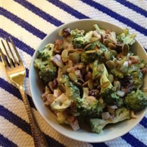 Best Baconless Broccoli Salad