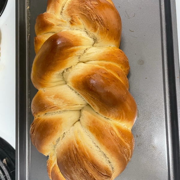 Hungarian Braided White Bread