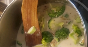 Easy Cheesy Cream of Broccoli Soup