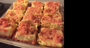 Strawberry Sundae Crunch Bar Cookies