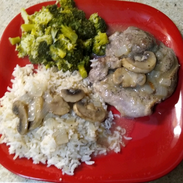 Pork Chops with Mushrooms and Onions