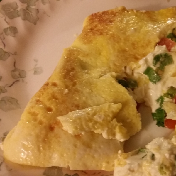 Cream Cheese and Tomato Omelet with Chives