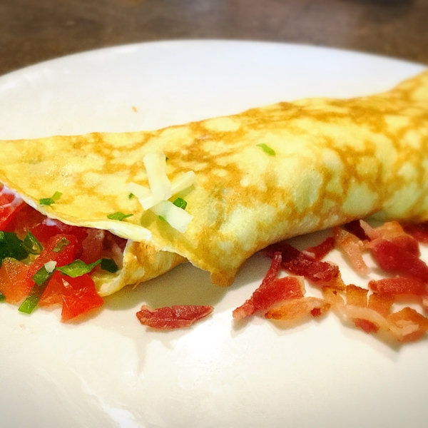 Cream Cheese and Tomato Omelet with Chives