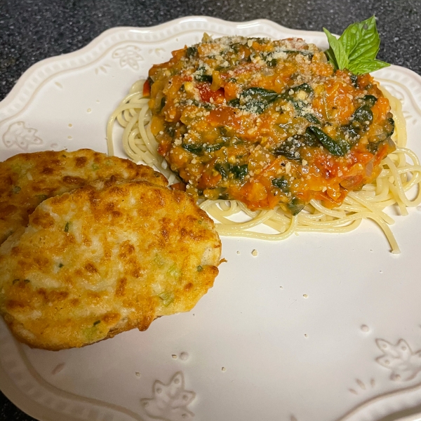 Homemade Tomato Basil Pasta Sauce