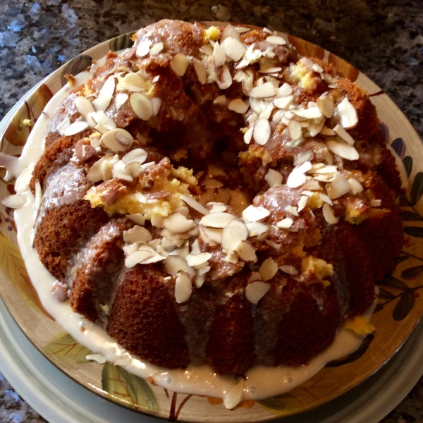 Memaw's Lemon Sunshine Cake