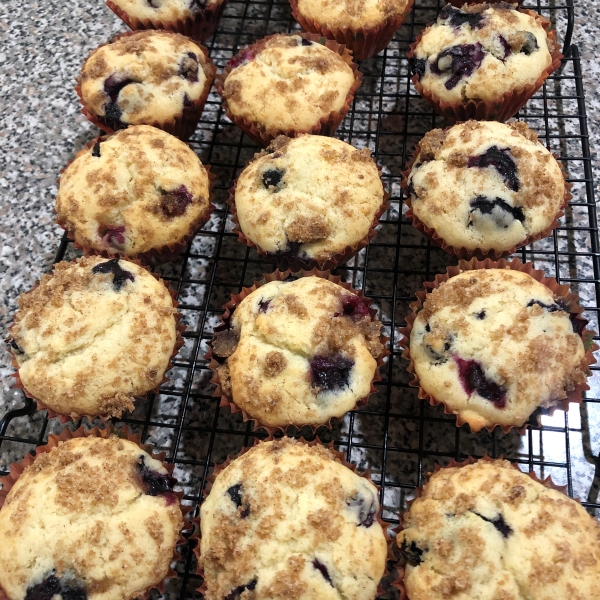 Aunt Blanche's Blueberry Muffins recipe - Easy Cook Find