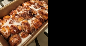 Cinnamon Roll Monkey Bread