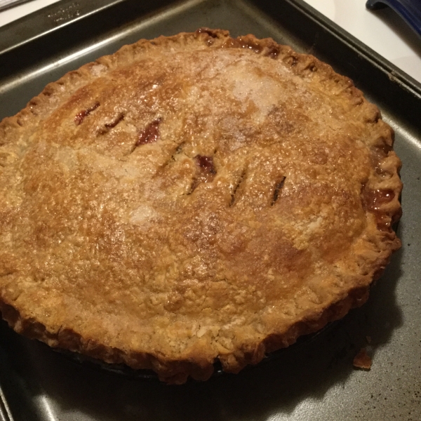 Zendea's Strawberry Rhubarb Pie