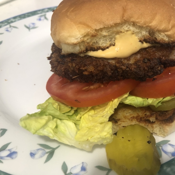 Traditional Indiana Breaded Tenderloin Sandwich