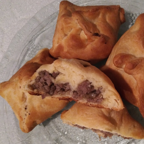 Mini Crescent Roll Burgers