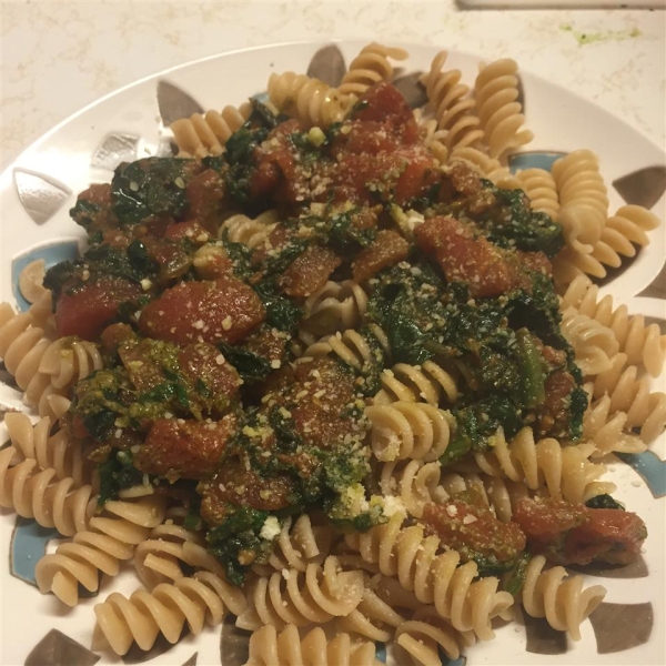 Pesto Spinach and Tomatoes