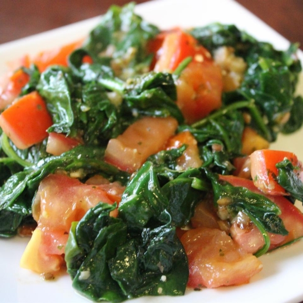 Pesto Spinach and Tomatoes