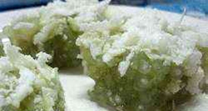 Steamed Pandan Tapioca Pearl Cakes